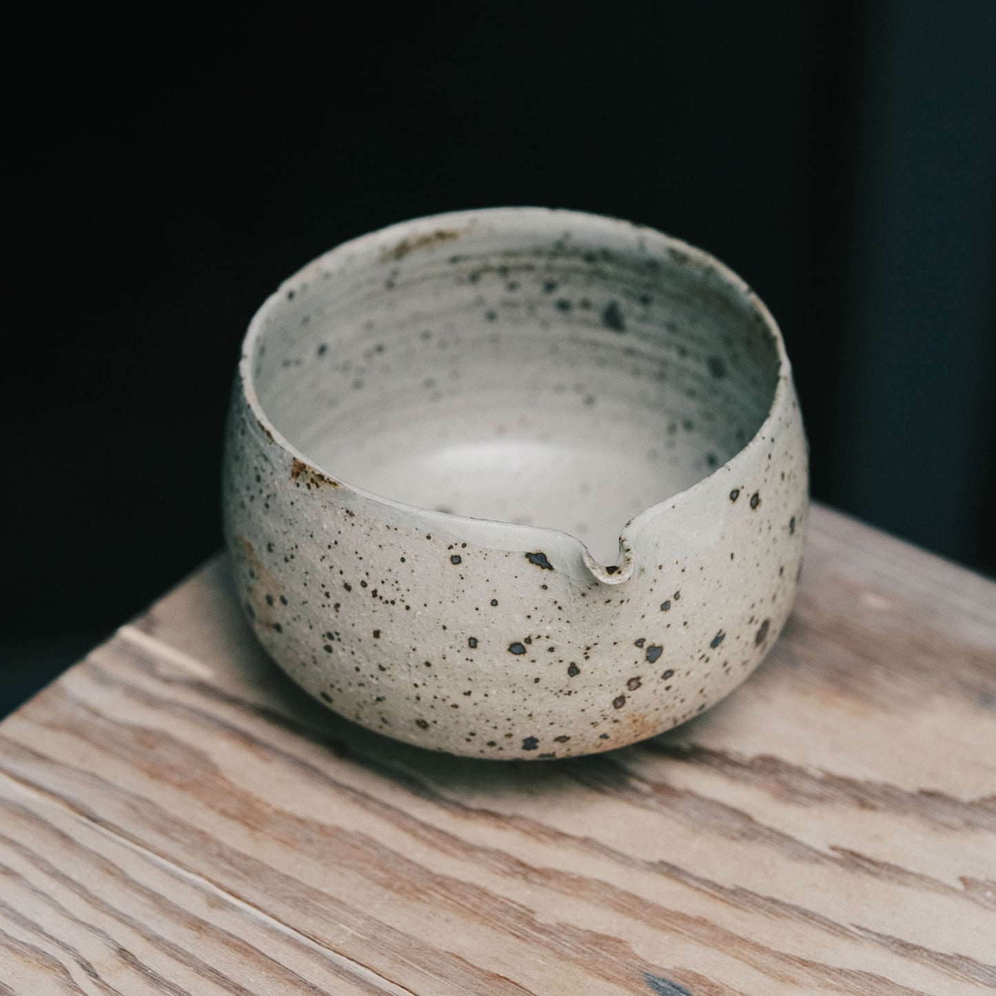 Katakuchi Tea Bowl, Kohiki