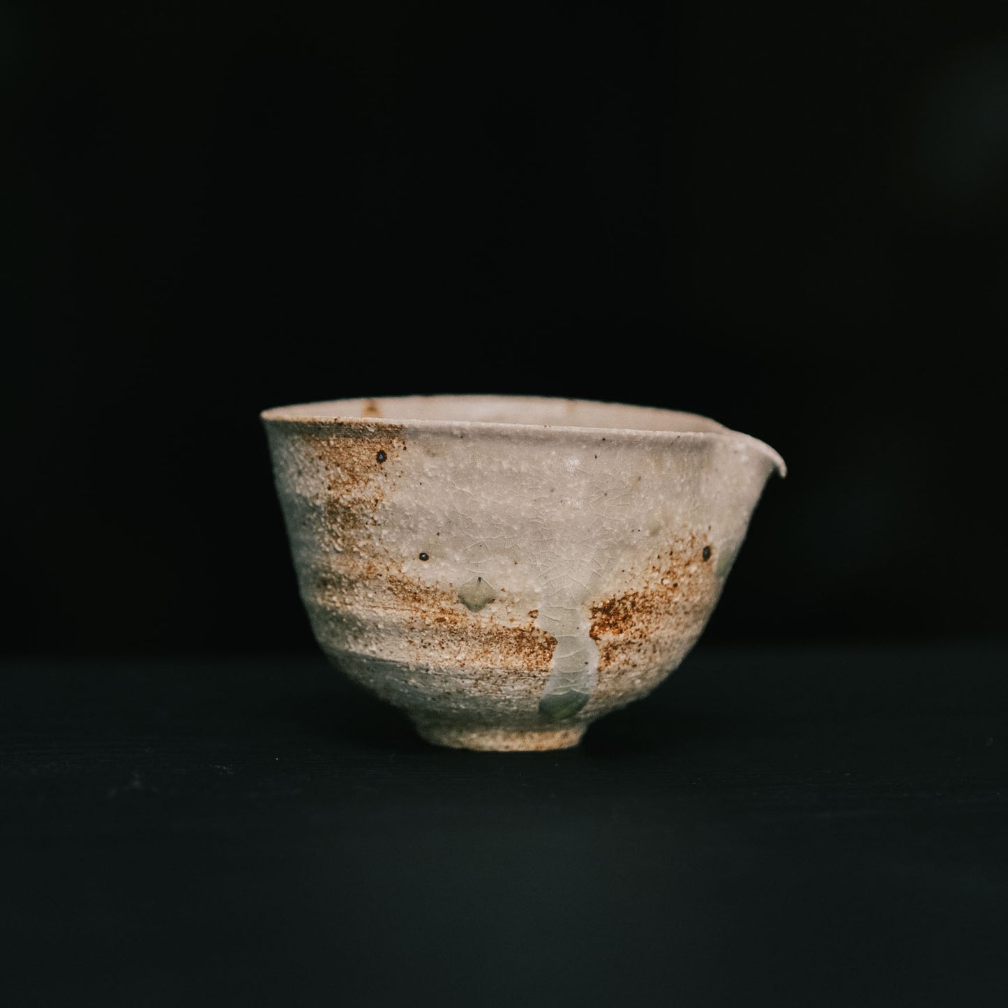 Katakuchi Pourer, Ash Glaze