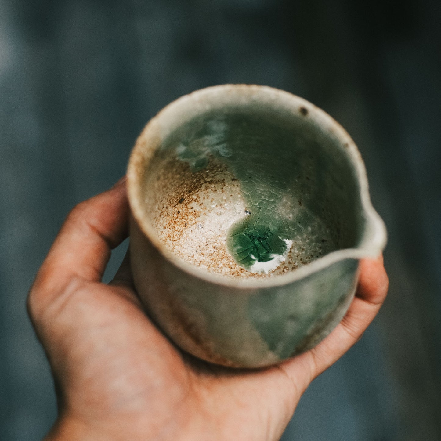 Katakuchi Pourer, Ash Glaze