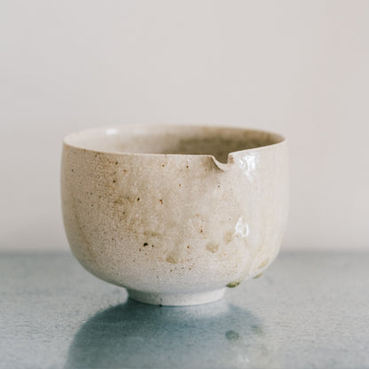 Katakuchi Bowl, Ash Glaze