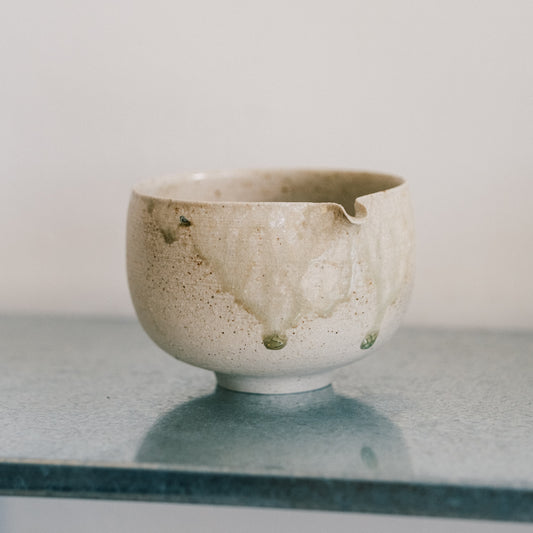 Katakuchi Bowl, Ash Glaze