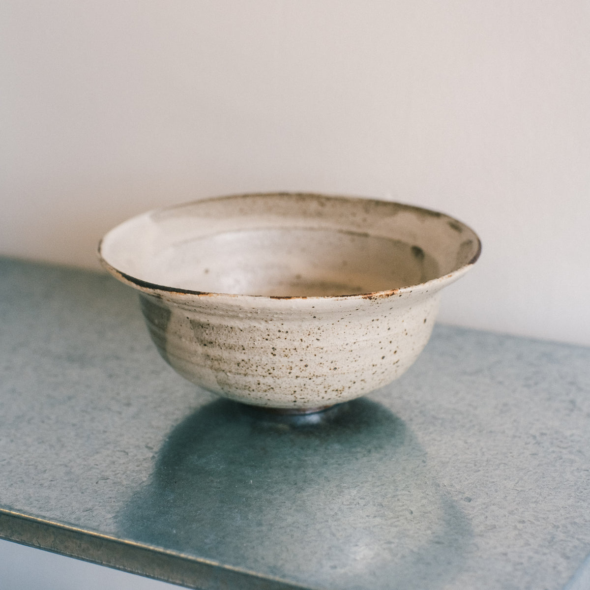 Round Rimmed Bowl, Kohiki