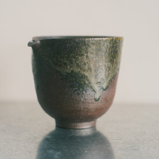 Katakuchi Pourer, Ash Glaze