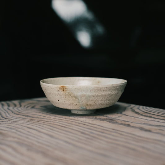 Wide Bowl Footed, 5.8in Ash Glaze
