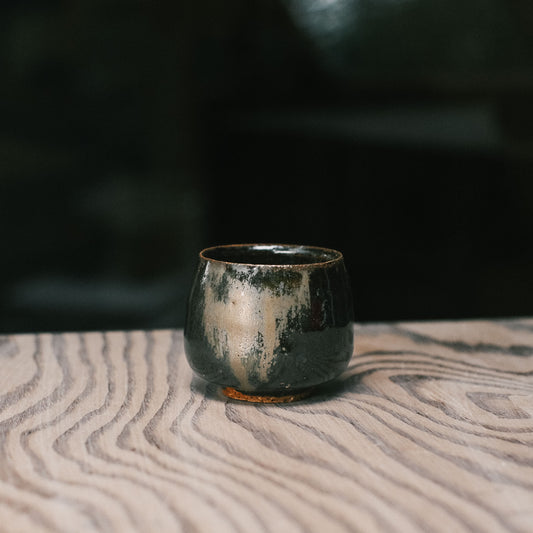 Guinomi, Black Glaze